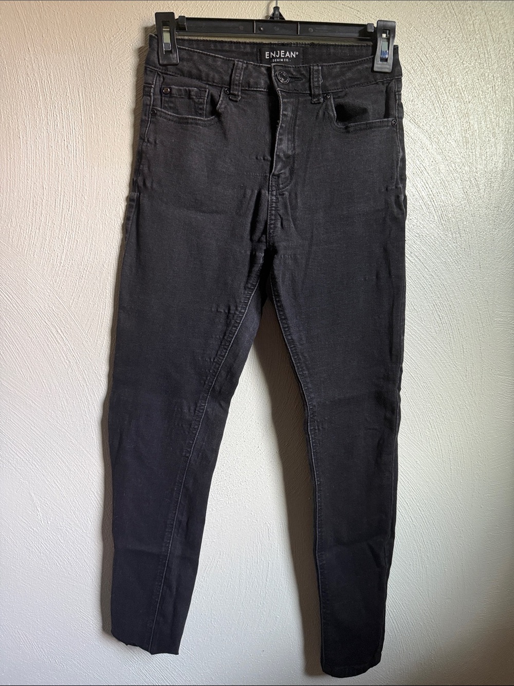 ENJEAN Women's Black Skinny Jeans - Stretch Slim Fit